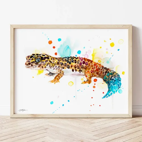 Leopard Gecko watercolor painting the artwork on the T-shirt by Slaveika Aladjova